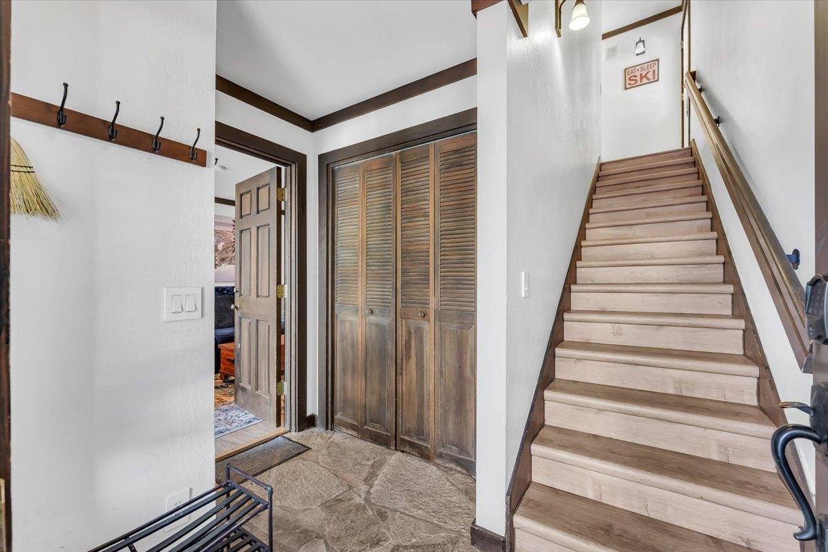 227 Olympic Valley Road 15