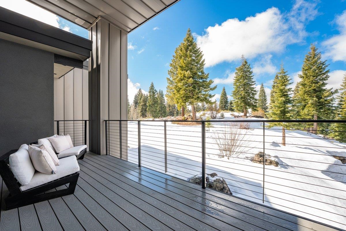 10529 Aspenwood Road