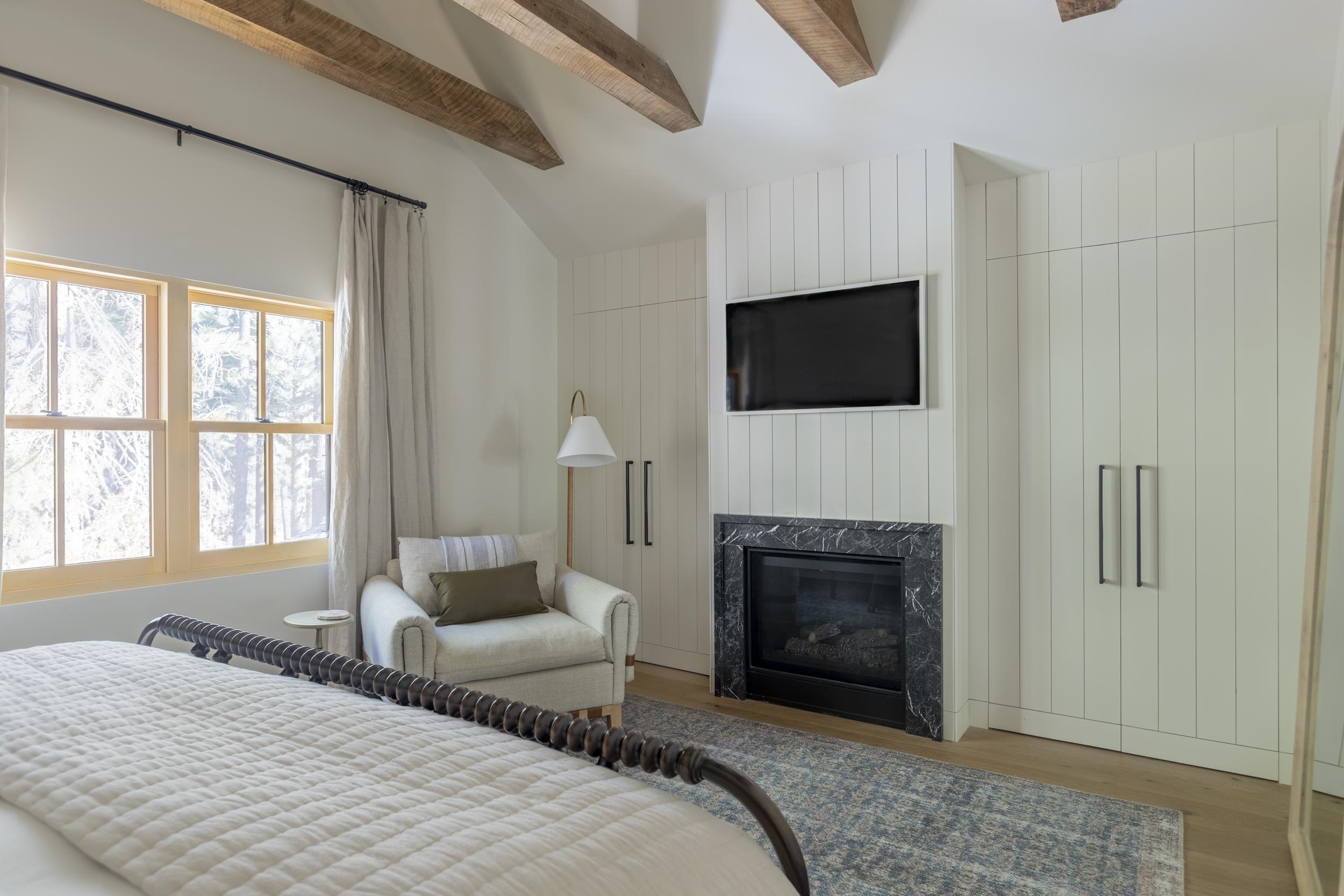 Tahoe City, California 96145, United States, 4 Bedrooms Bedrooms, ,3 BathroomsBathrooms,Residential,Active,172202