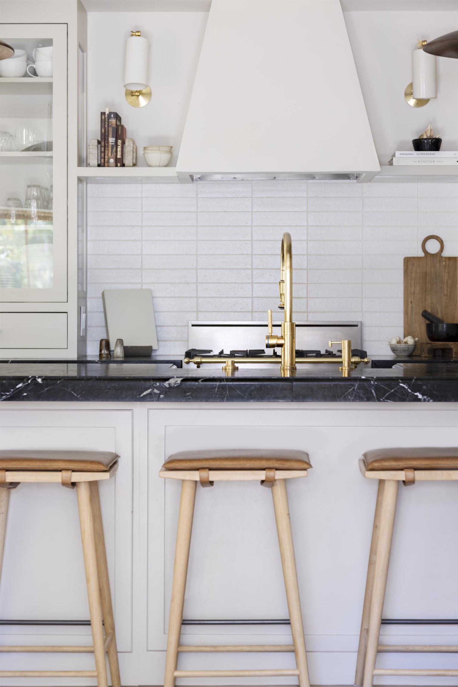 Tahoe City, California 96145, United States, 4 Bedrooms Bedrooms, ,3 BathroomsBathrooms,Residential,Active,172202