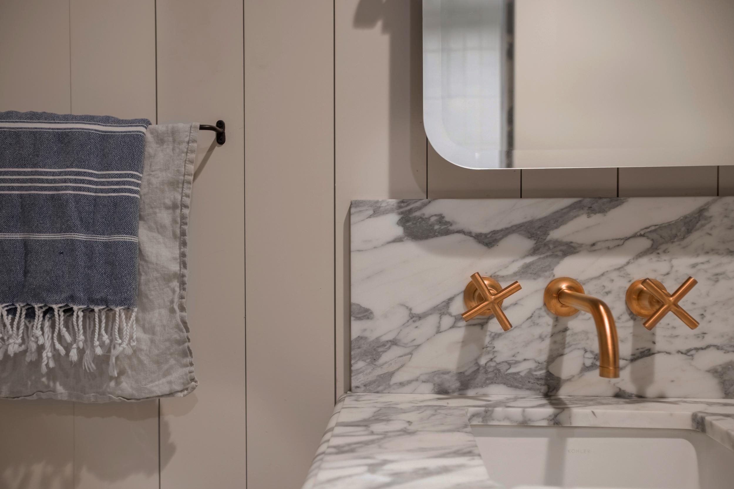 Tahoe City, California 96145, United States, 4 Bedrooms Bedrooms, ,3 BathroomsBathrooms,Residential,Active,172202