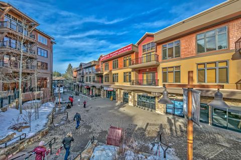 2100 North Village Drive 406/18 Truckee CA 96161