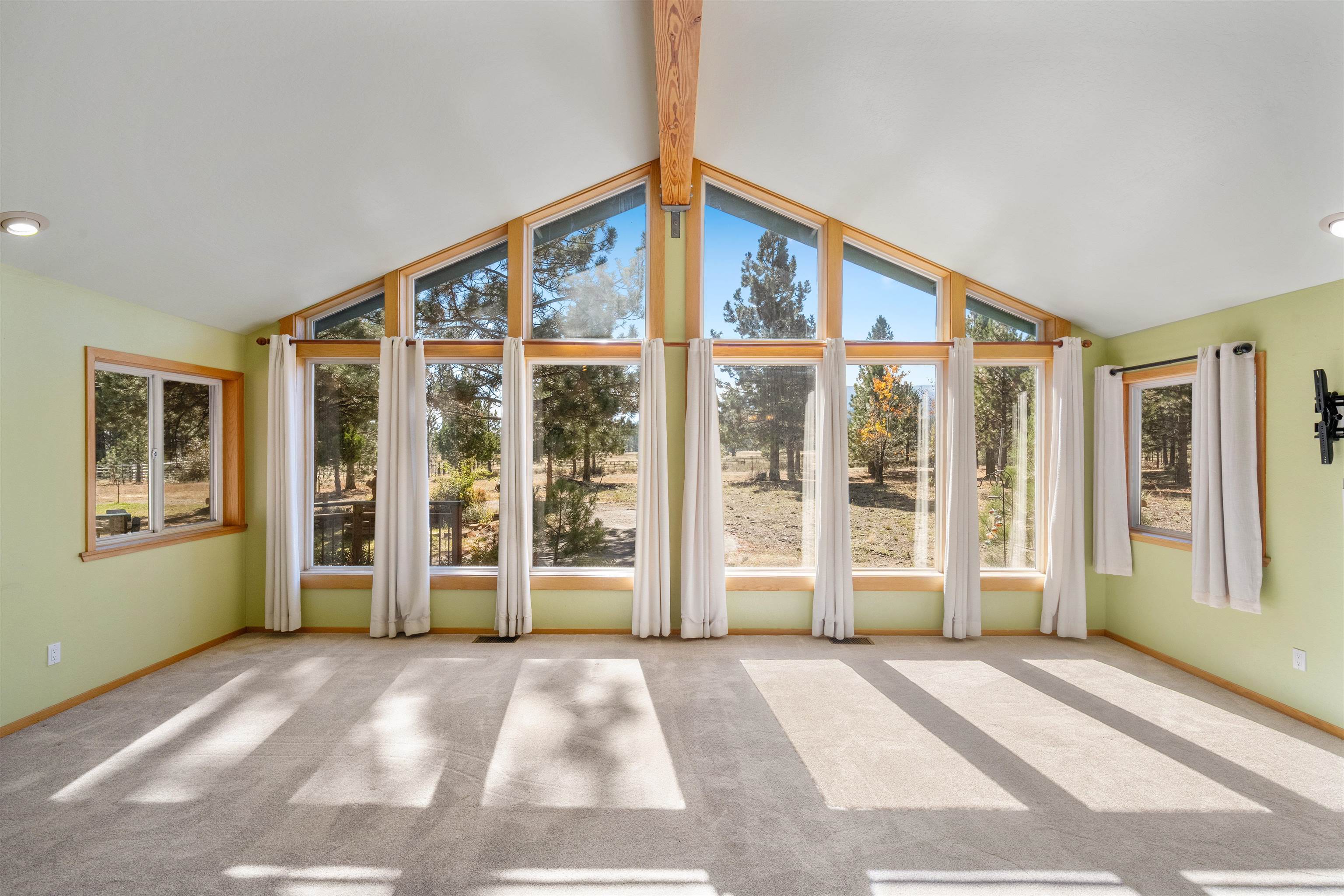 240 Meadow Ranch Road