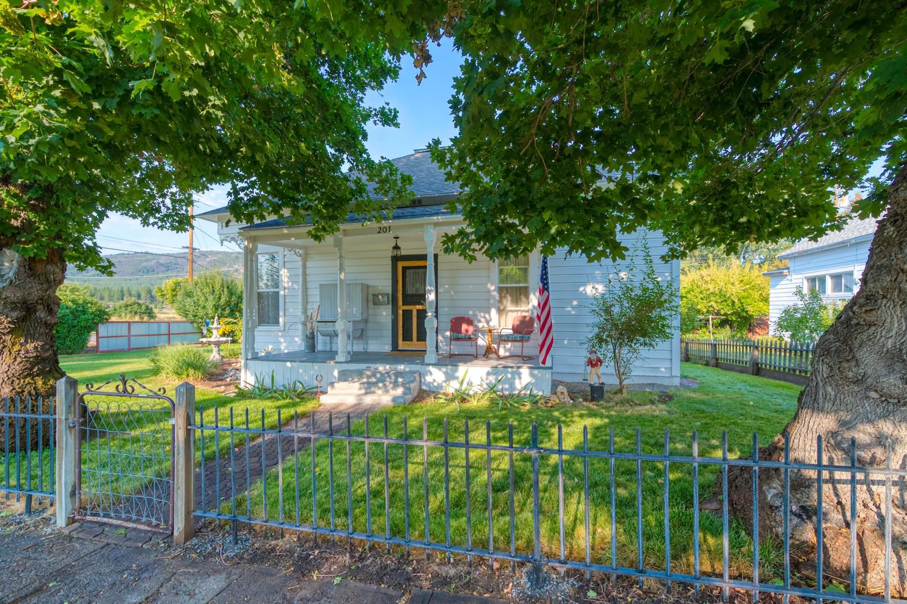 201 Front Street