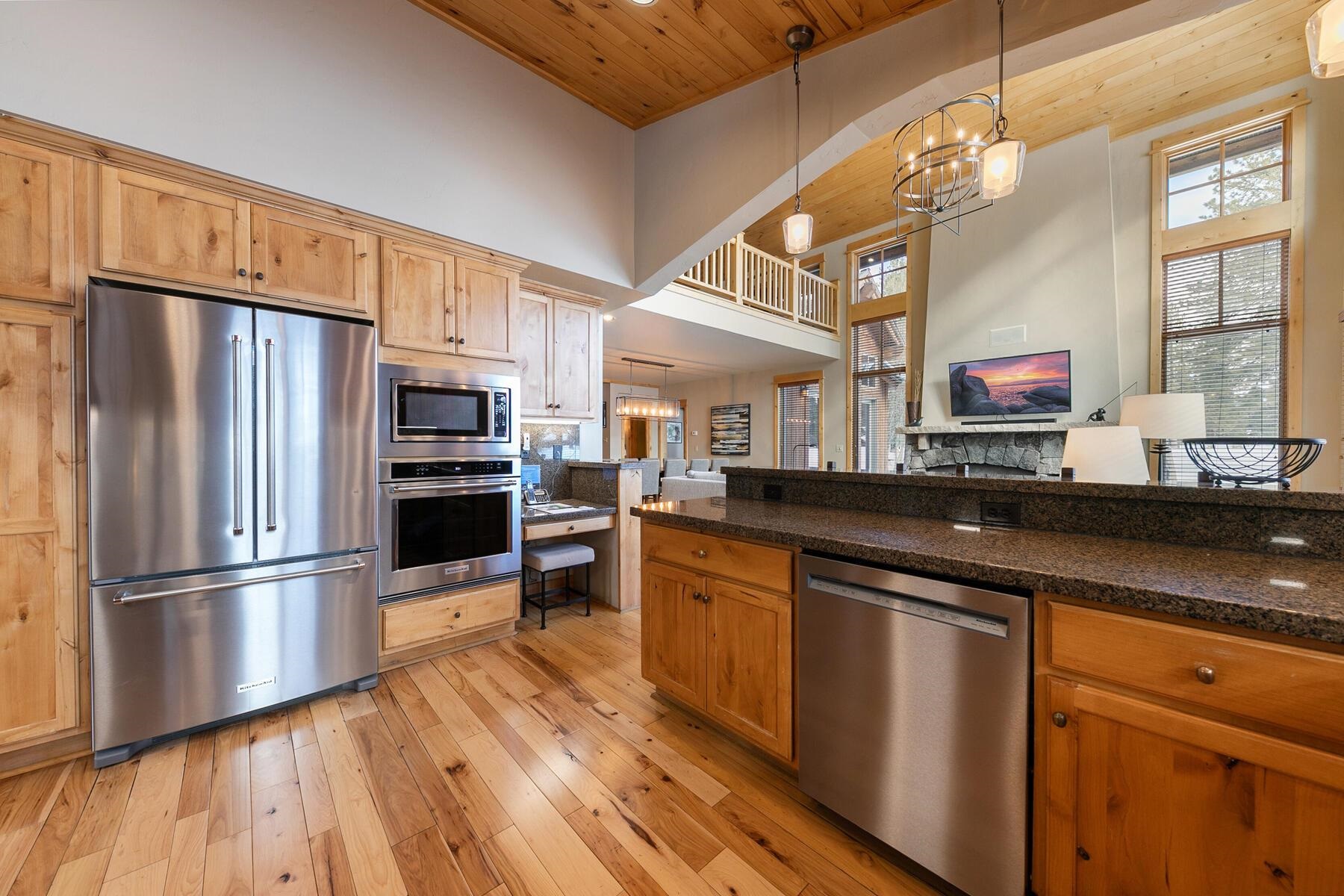 12339 Lookout Loop F06-38