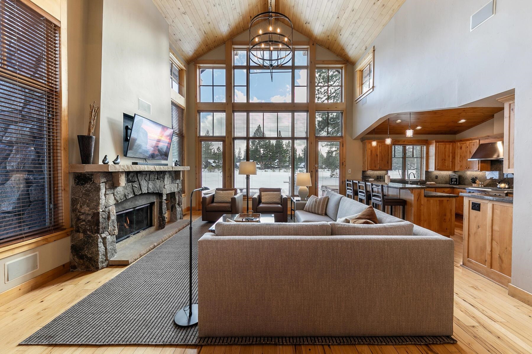12339 Lookout Loop F06-38