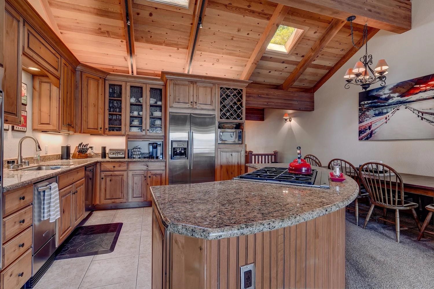 3600 North Lake Boulevard #122