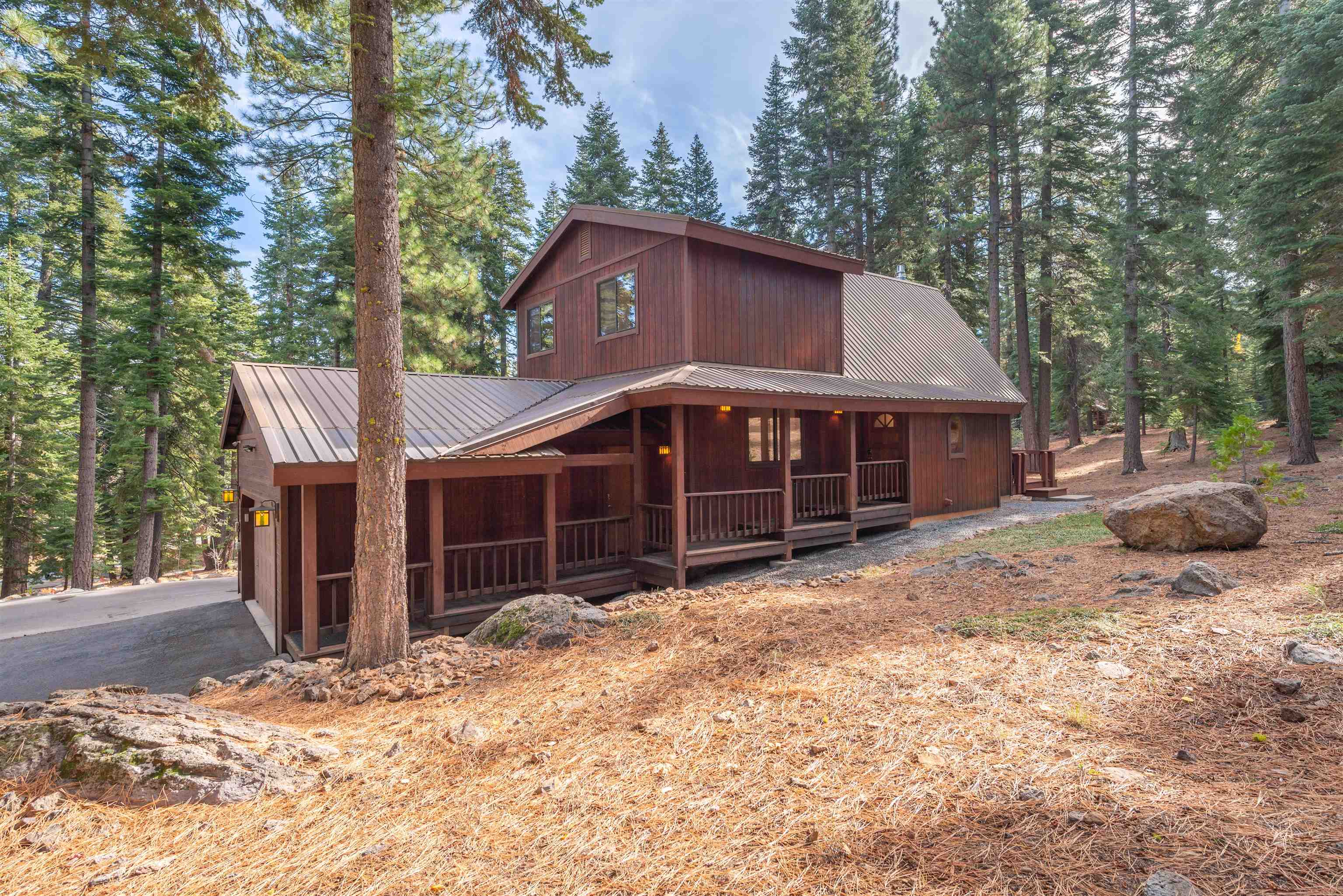 11151 Knotty Pine Drive