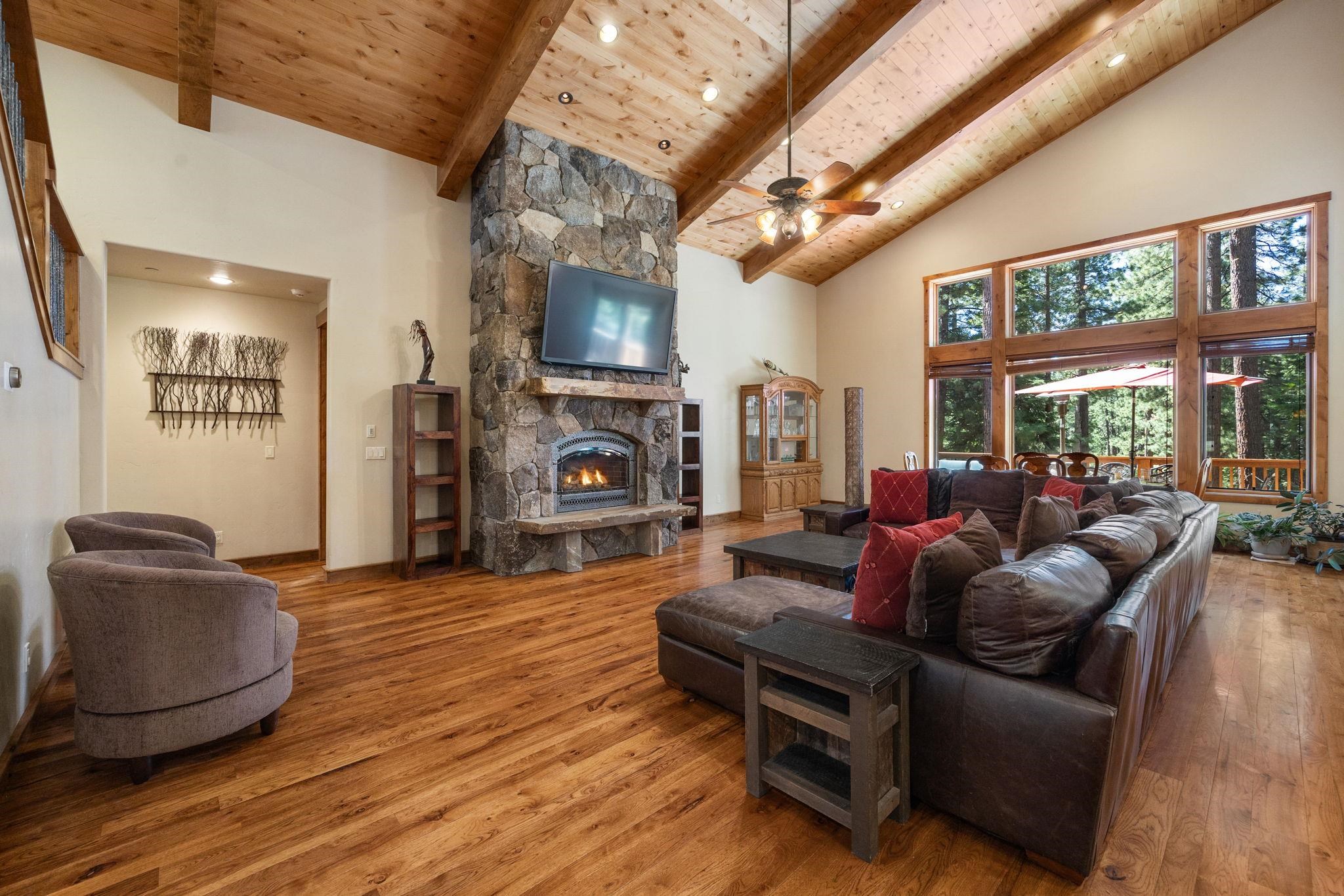 845 Donna Drive