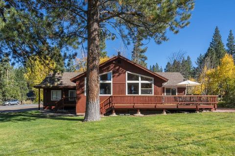 10374 Regency Circle Truckee CA 96161