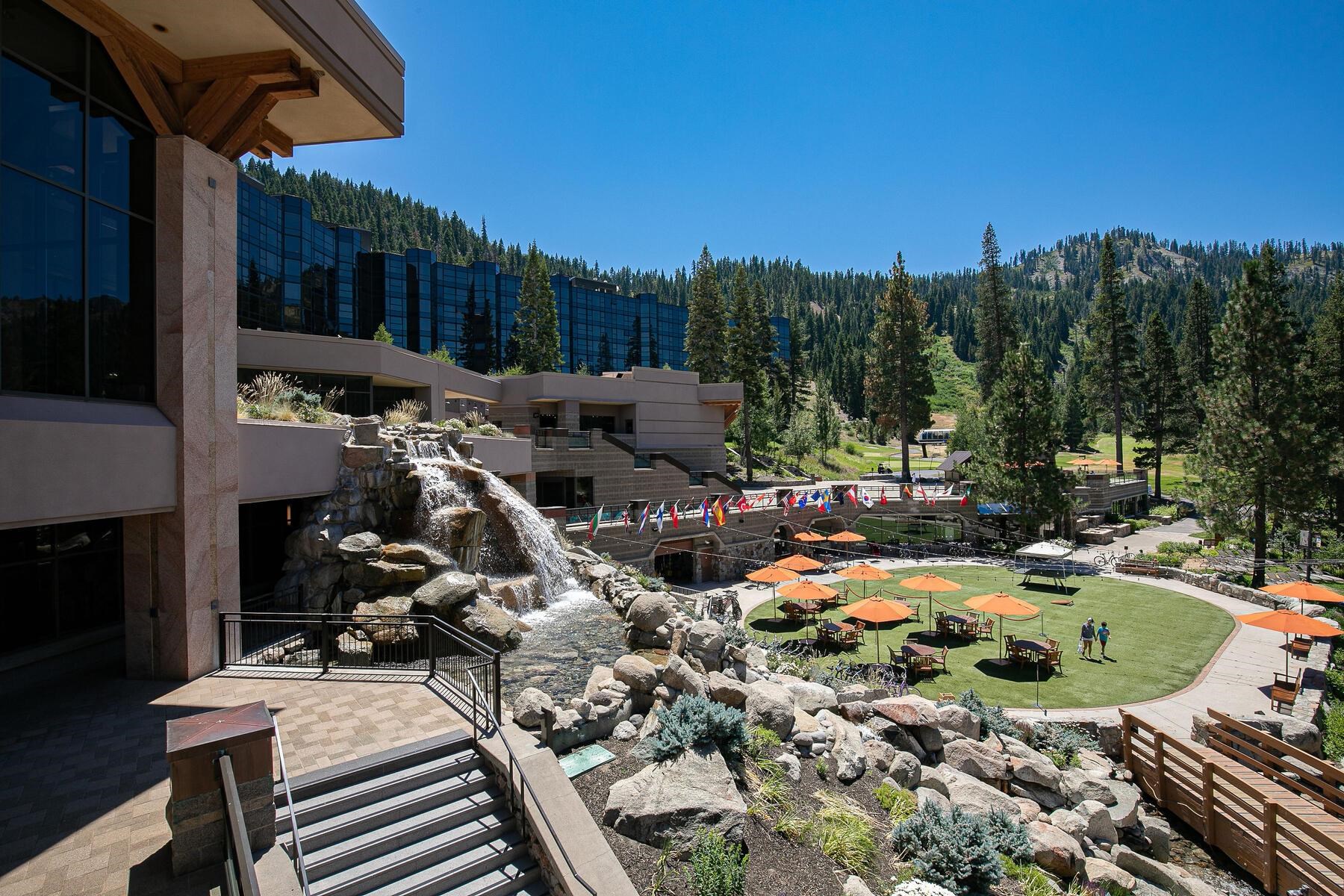 400 Resort Road 722-724