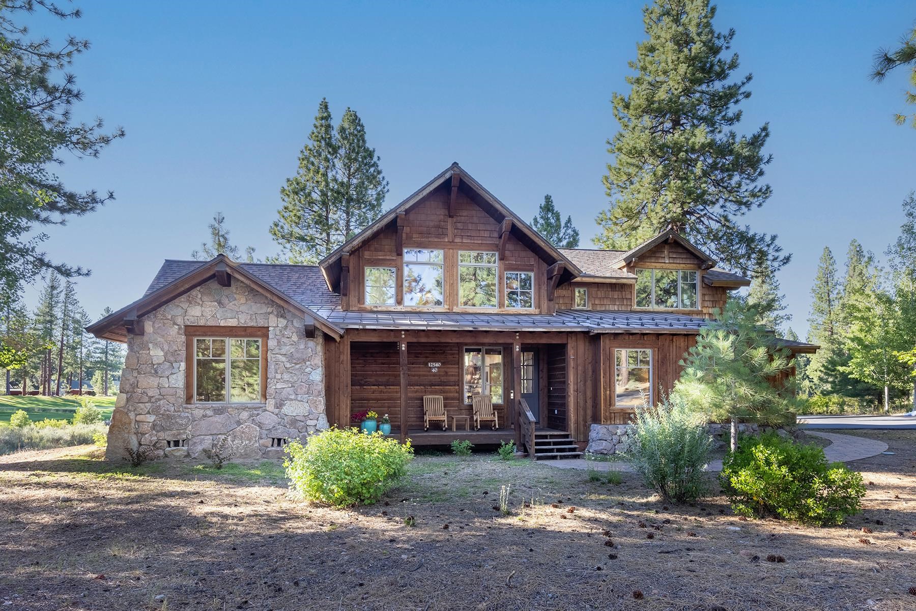 12202 Lookout Loop F20-30