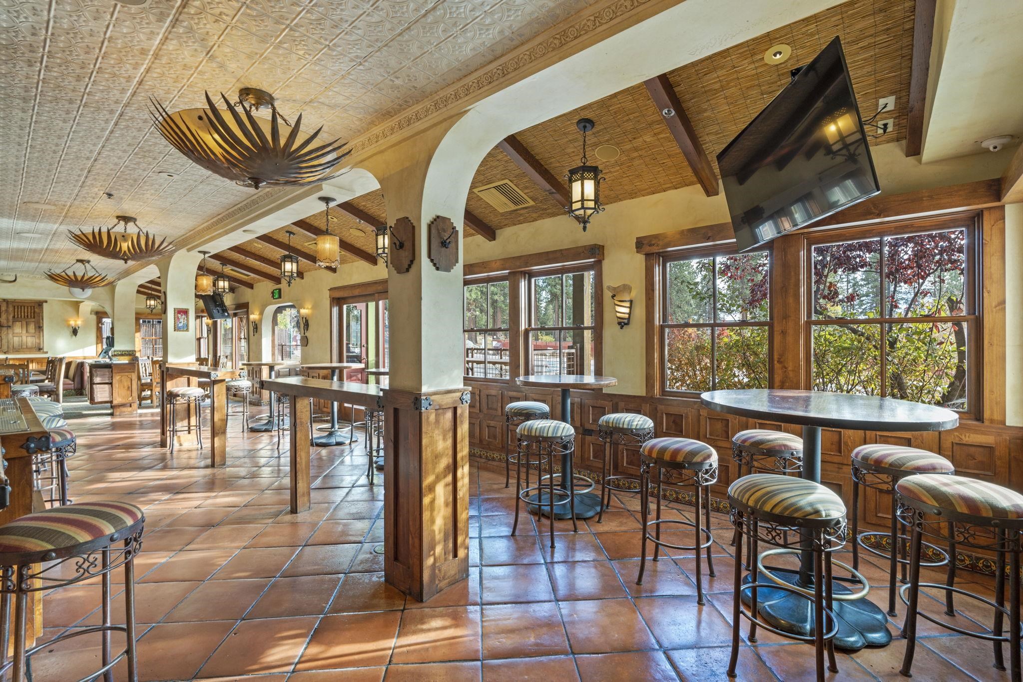 8791 North Lake Boulevard