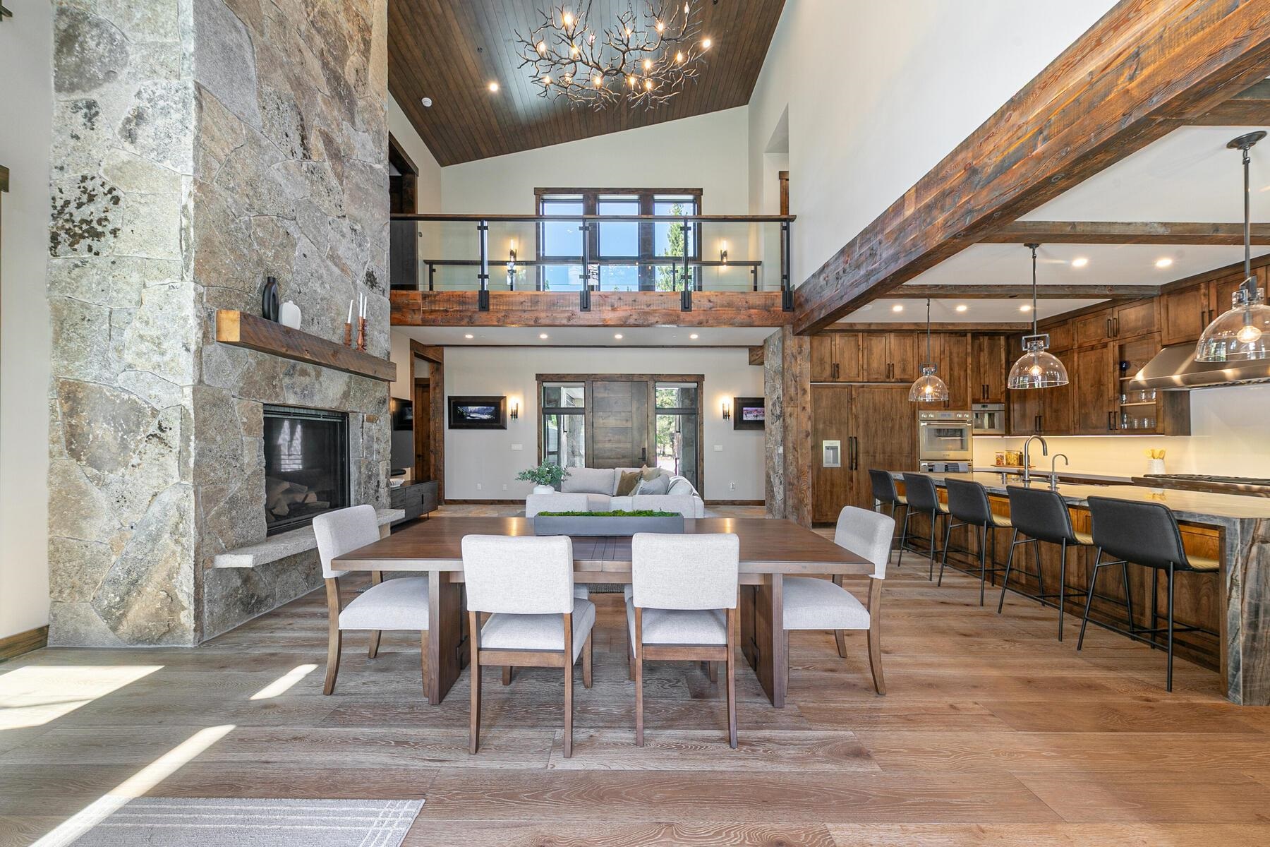 10645 Carson Range Road