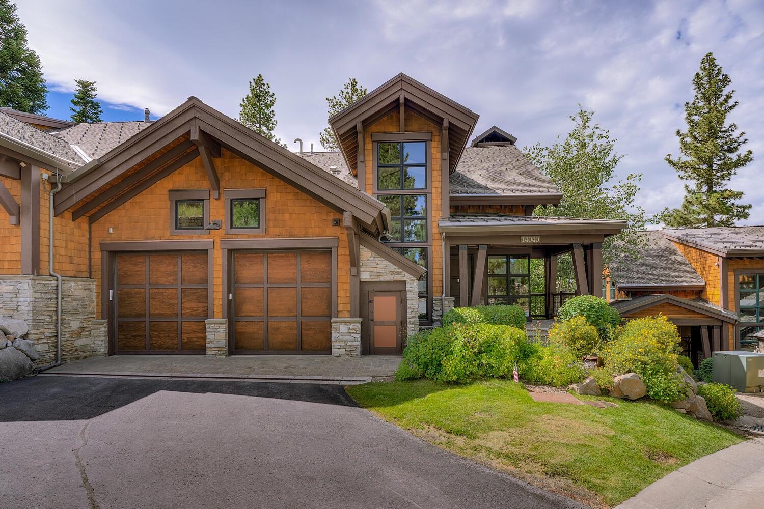 14040 Trailside Loop