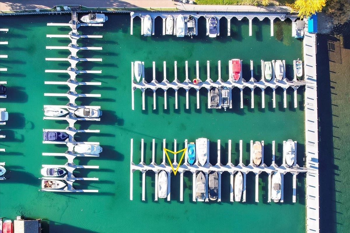 700 North Lake Boulevard E-20