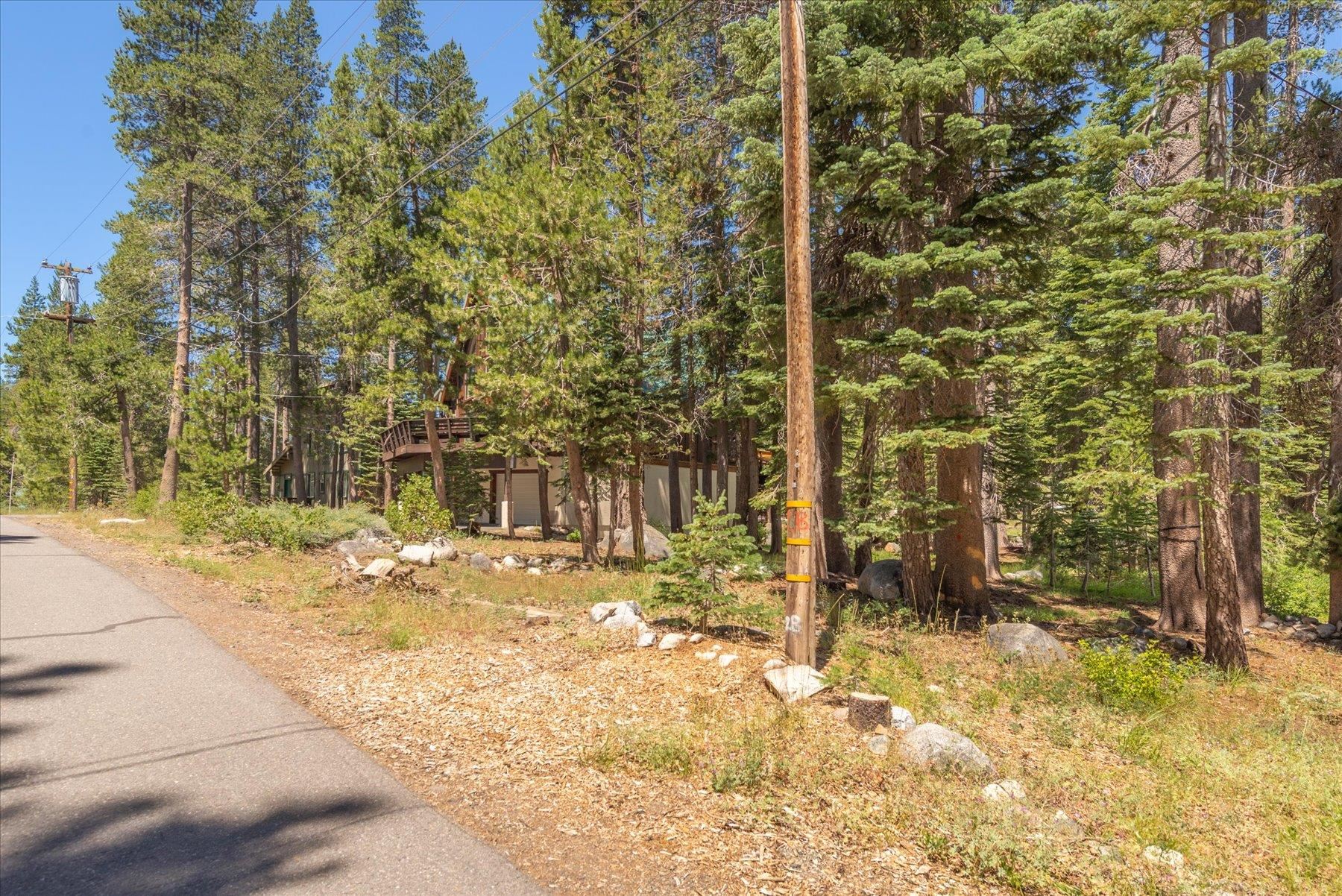 51711 Tamarack Crescent