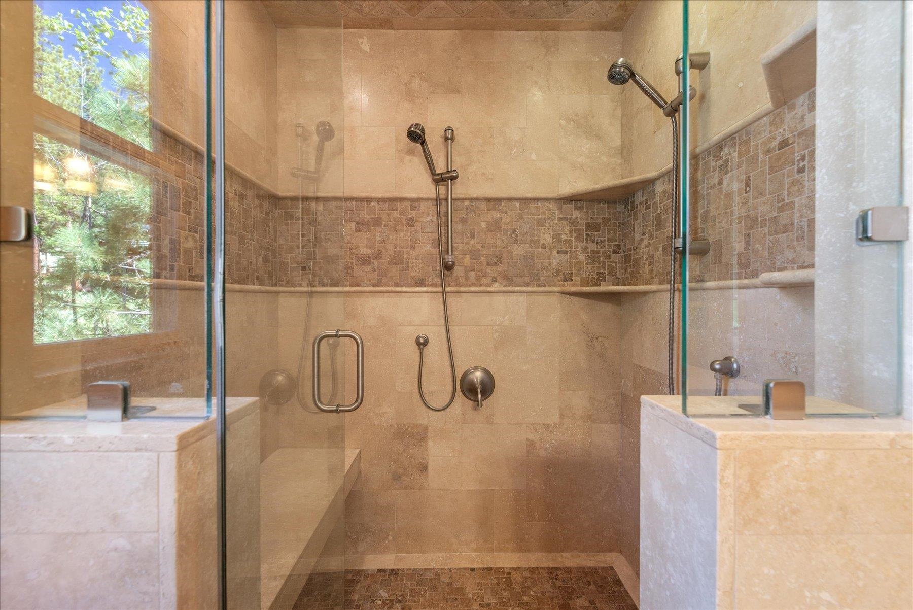 Kings Beach, California 96143, United States, 4 Bedrooms Bedrooms, ,3 BathroomsBathrooms,Residential,Active,10436