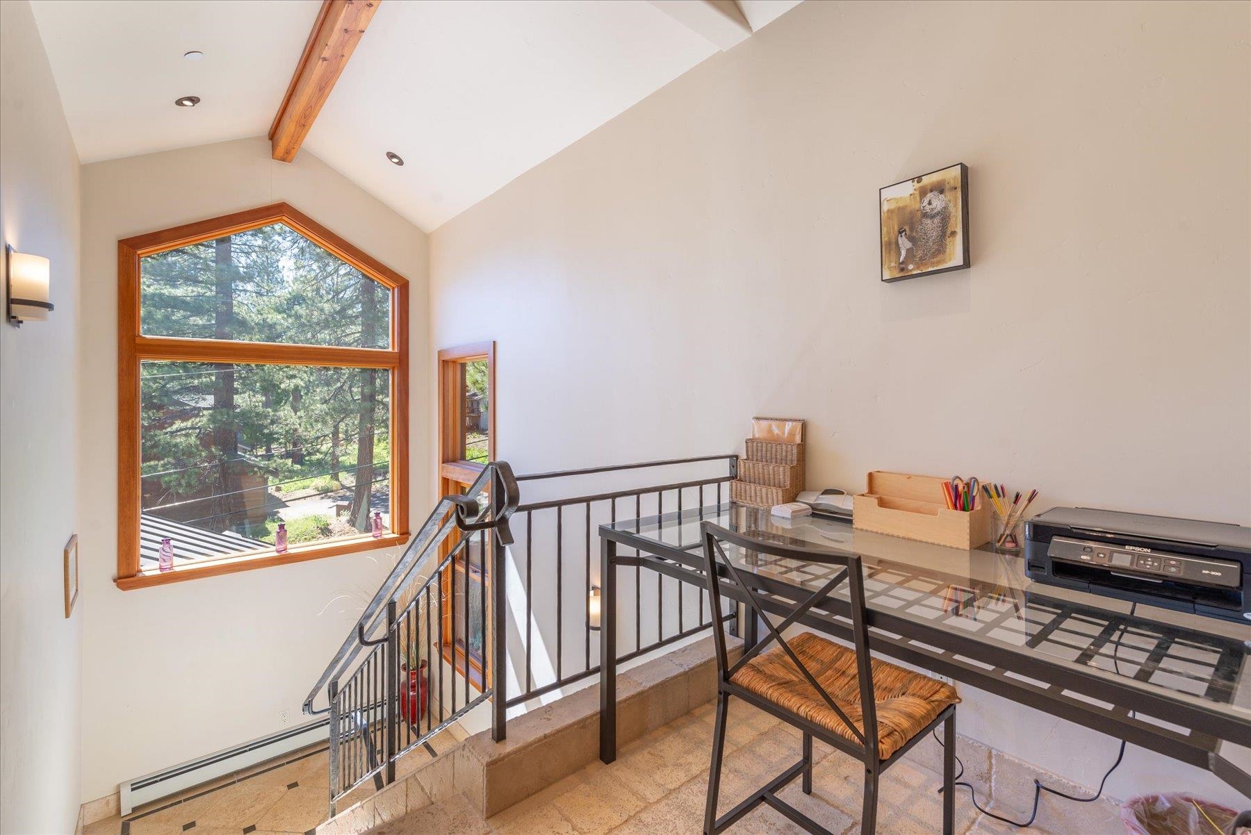 Kings Beach, California 96143, United States, 4 Bedrooms Bedrooms, ,3 BathroomsBathrooms,Residential,Active,10436