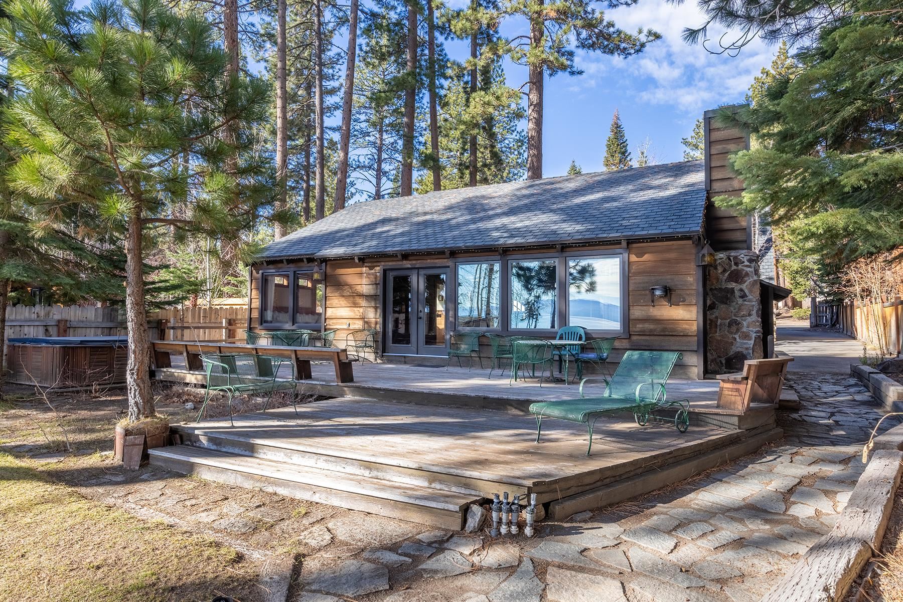 5390 North Lake Boulevard