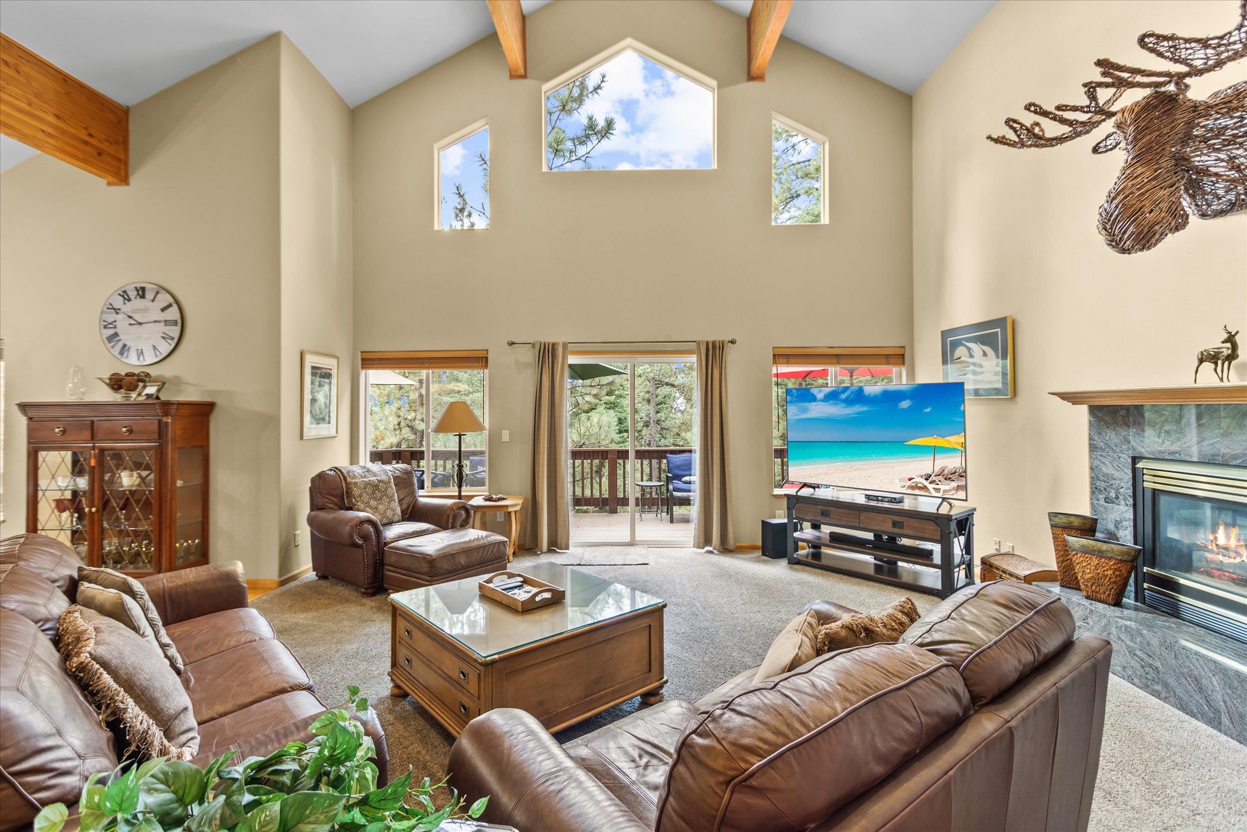 1120 Canterbury Drive