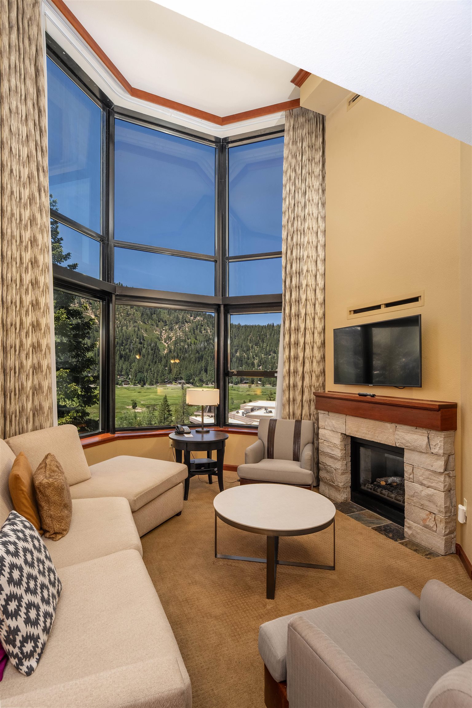 400 Resort Road 838 840