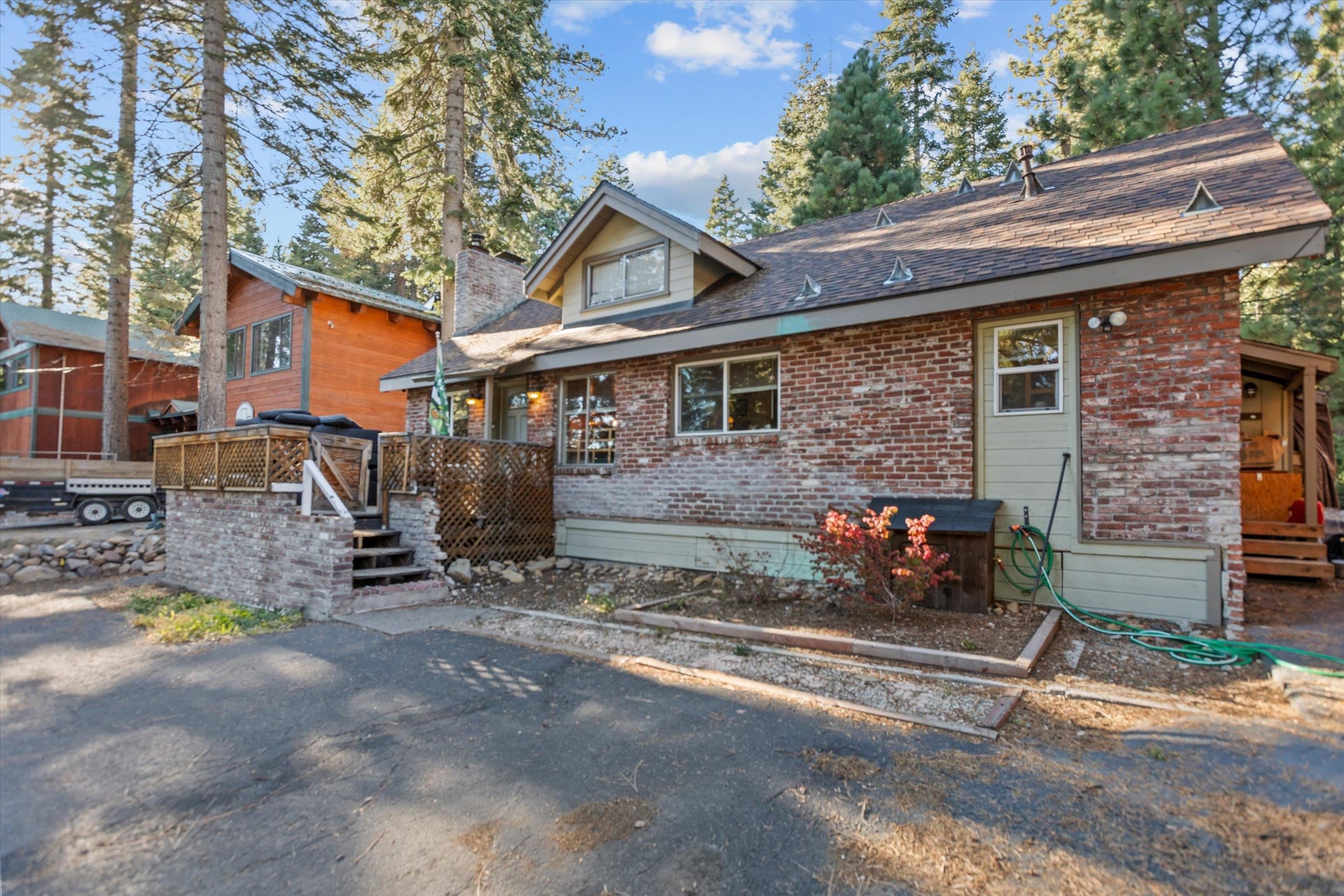 4115 North Lake Boulevard