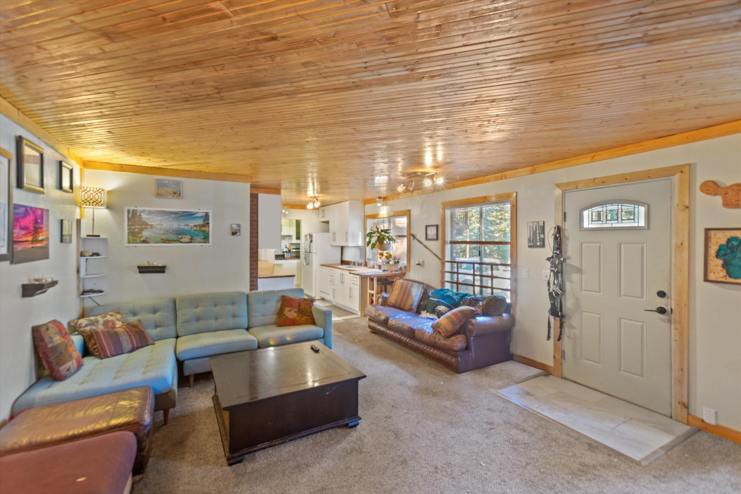 4115 North Lake Boulevard