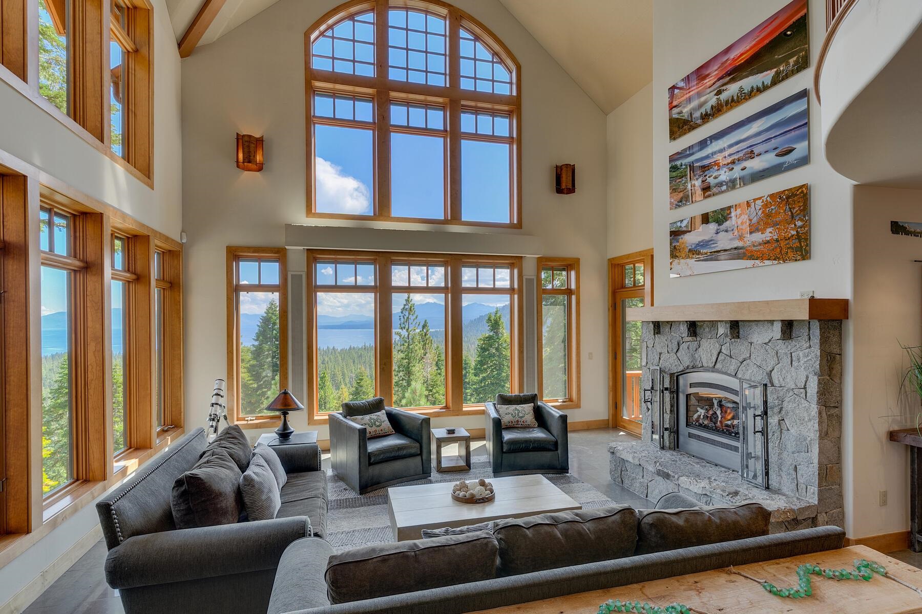 1733 Tahoe Park Heights Drive