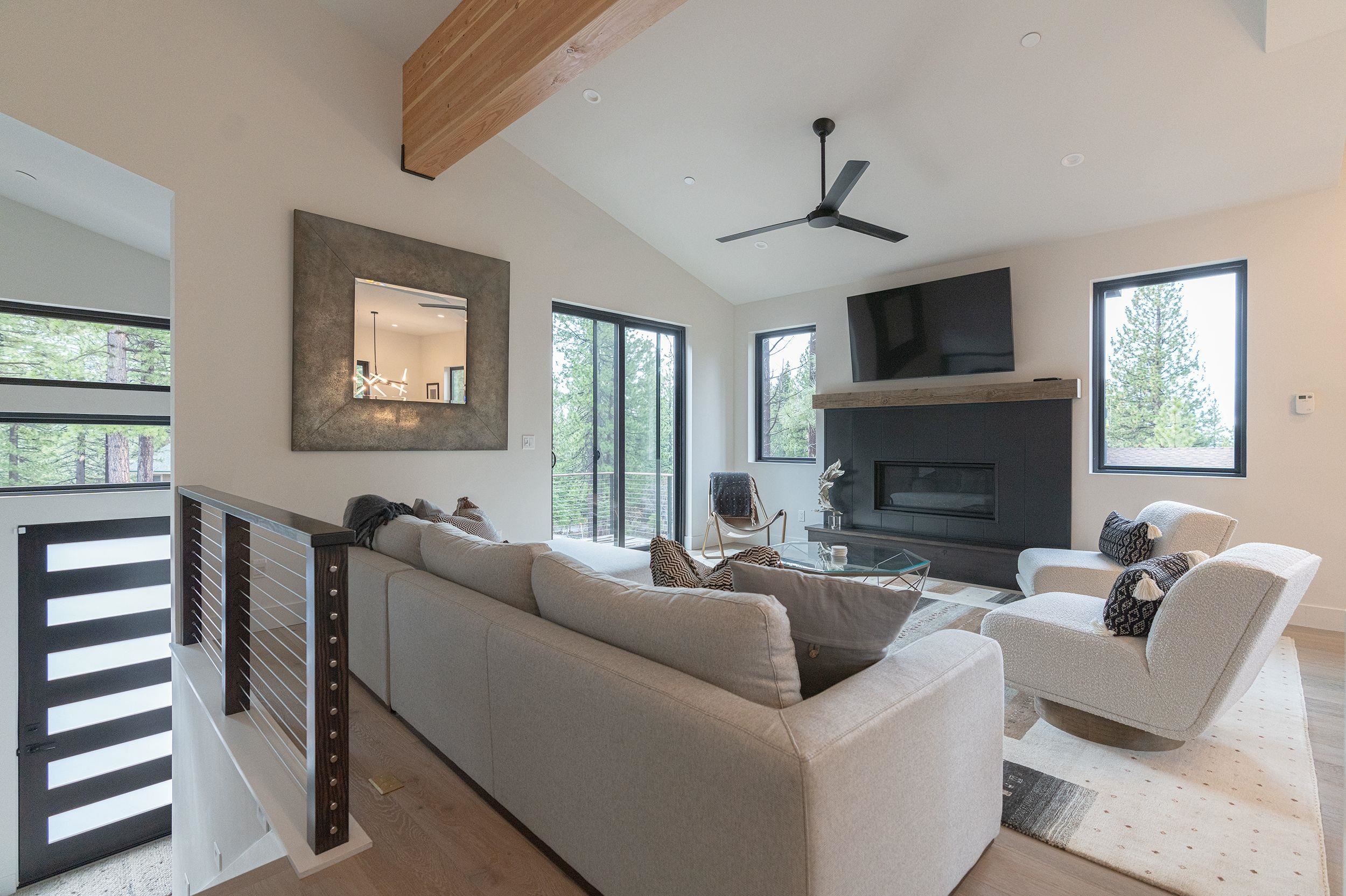 325 Woodridge Circle