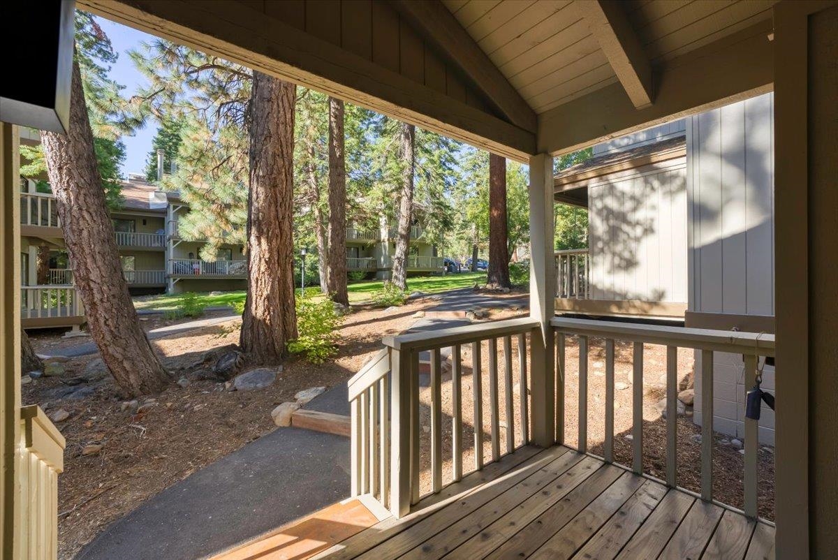 1001 Commonwealth Drive 49