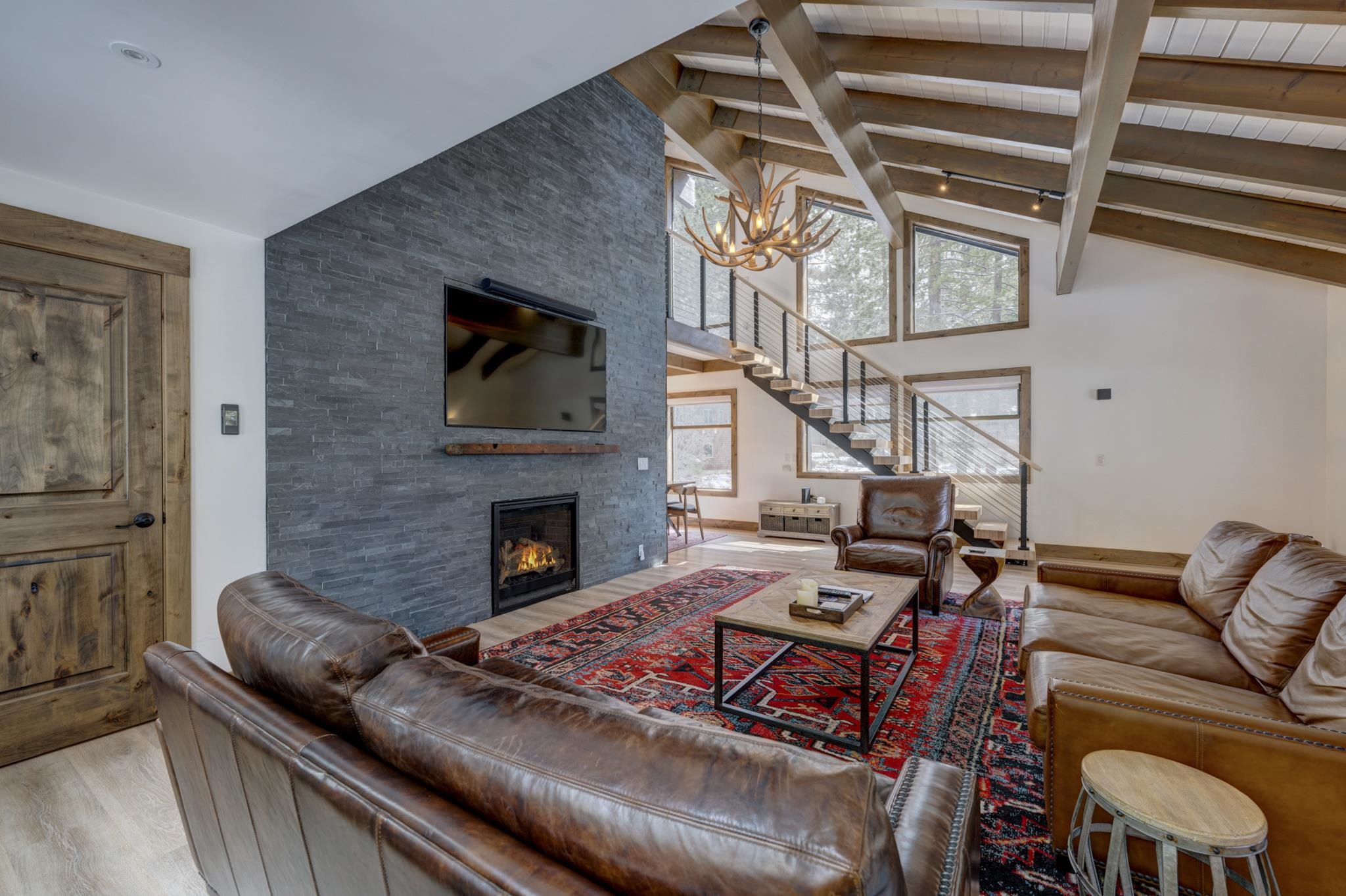 347 Cottonwood Court