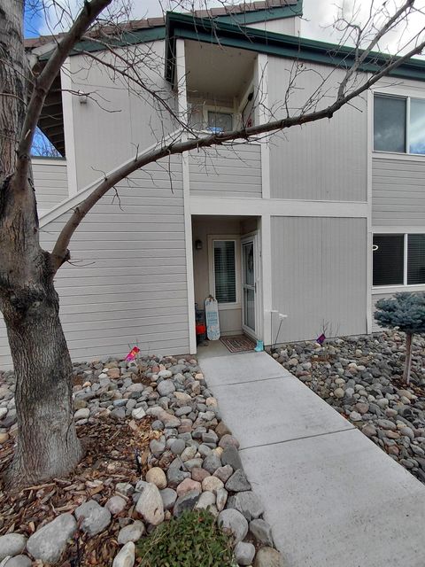 2625 Sunny Slope Drive 2 Sparks NV 89434
