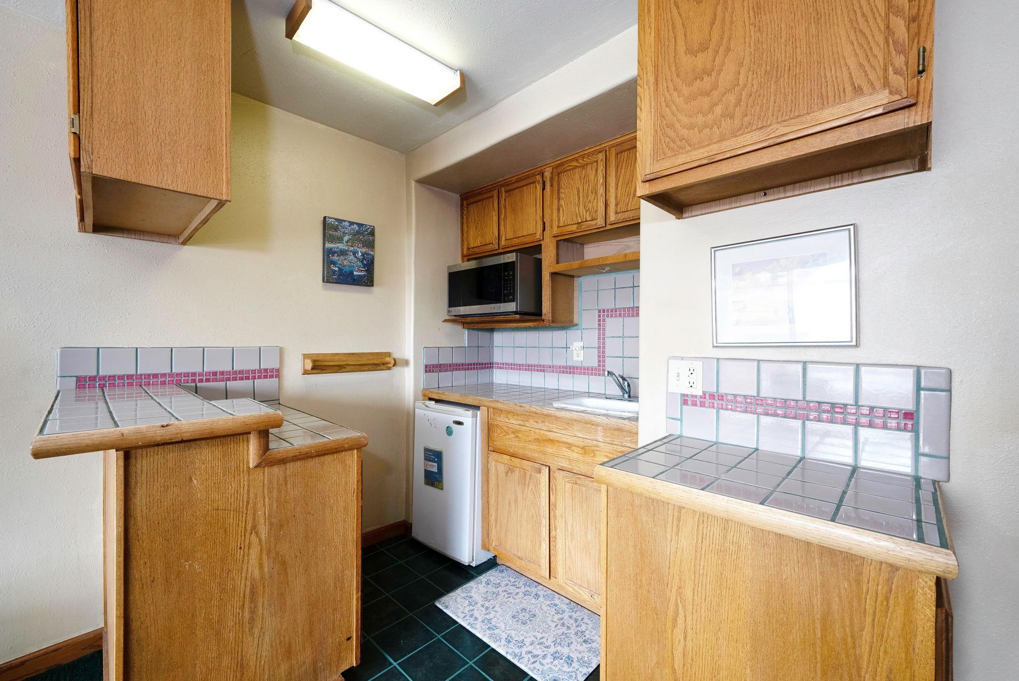 7610 North Lake Boulevard 29