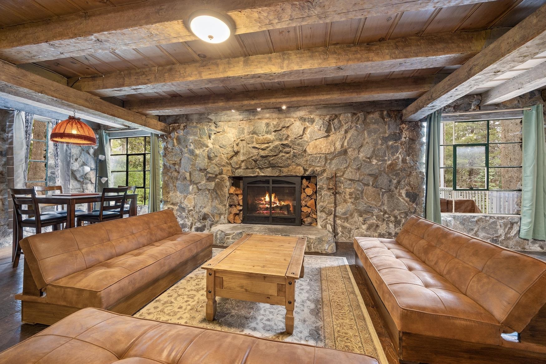 10111 Bunny Hill Road