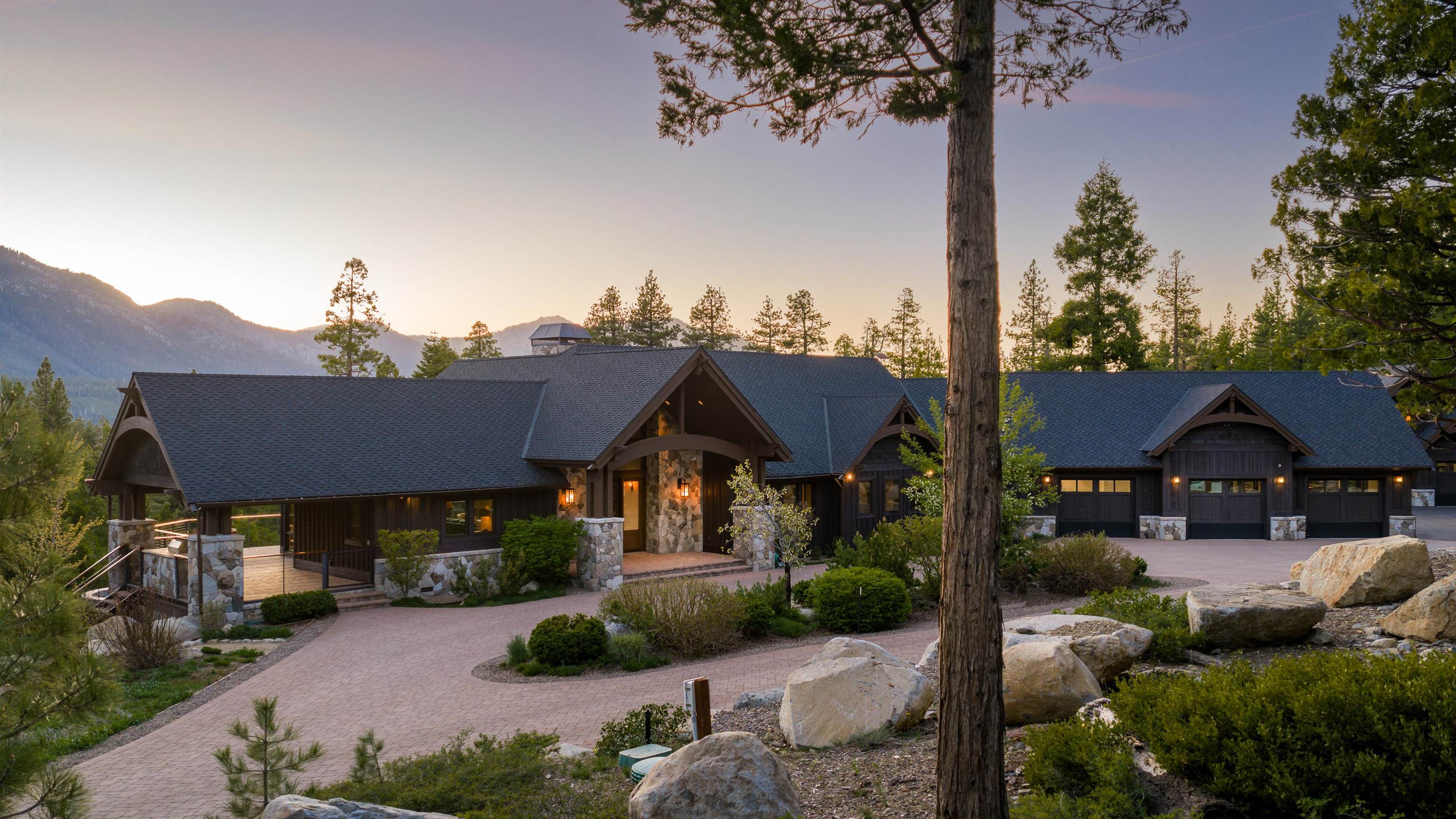 2081 Tahoe Mountain Road