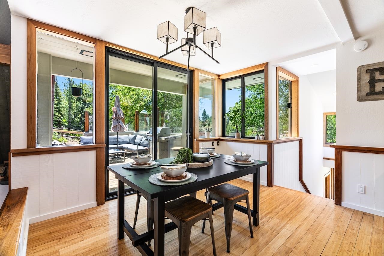 10390 Manchester Drive