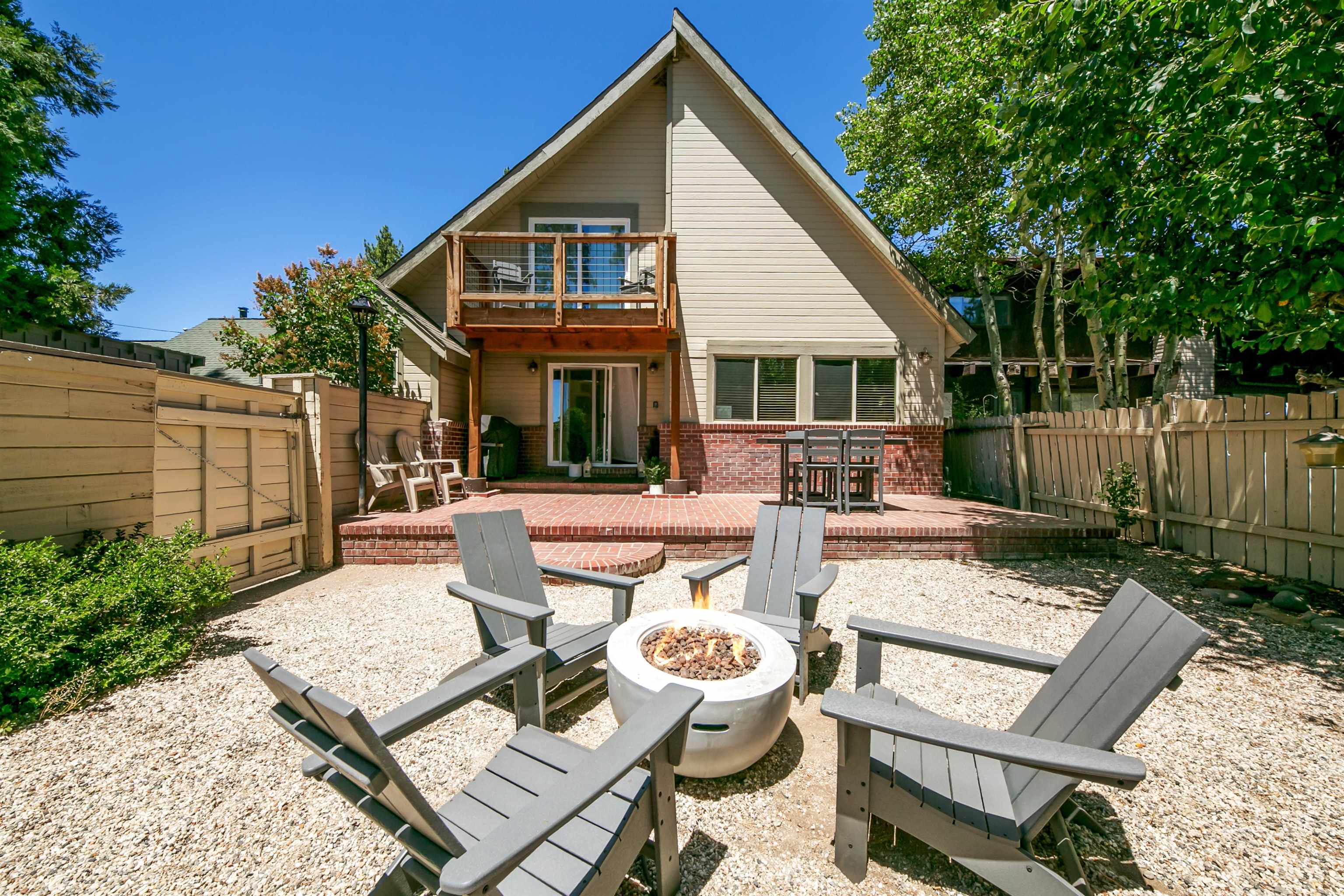 8106 North Lake Boulevard