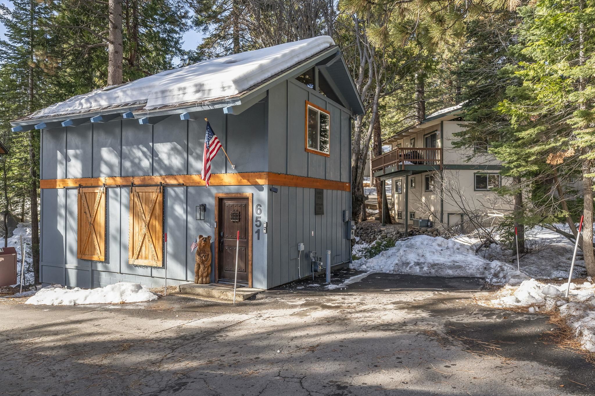 651 Country Club Drive