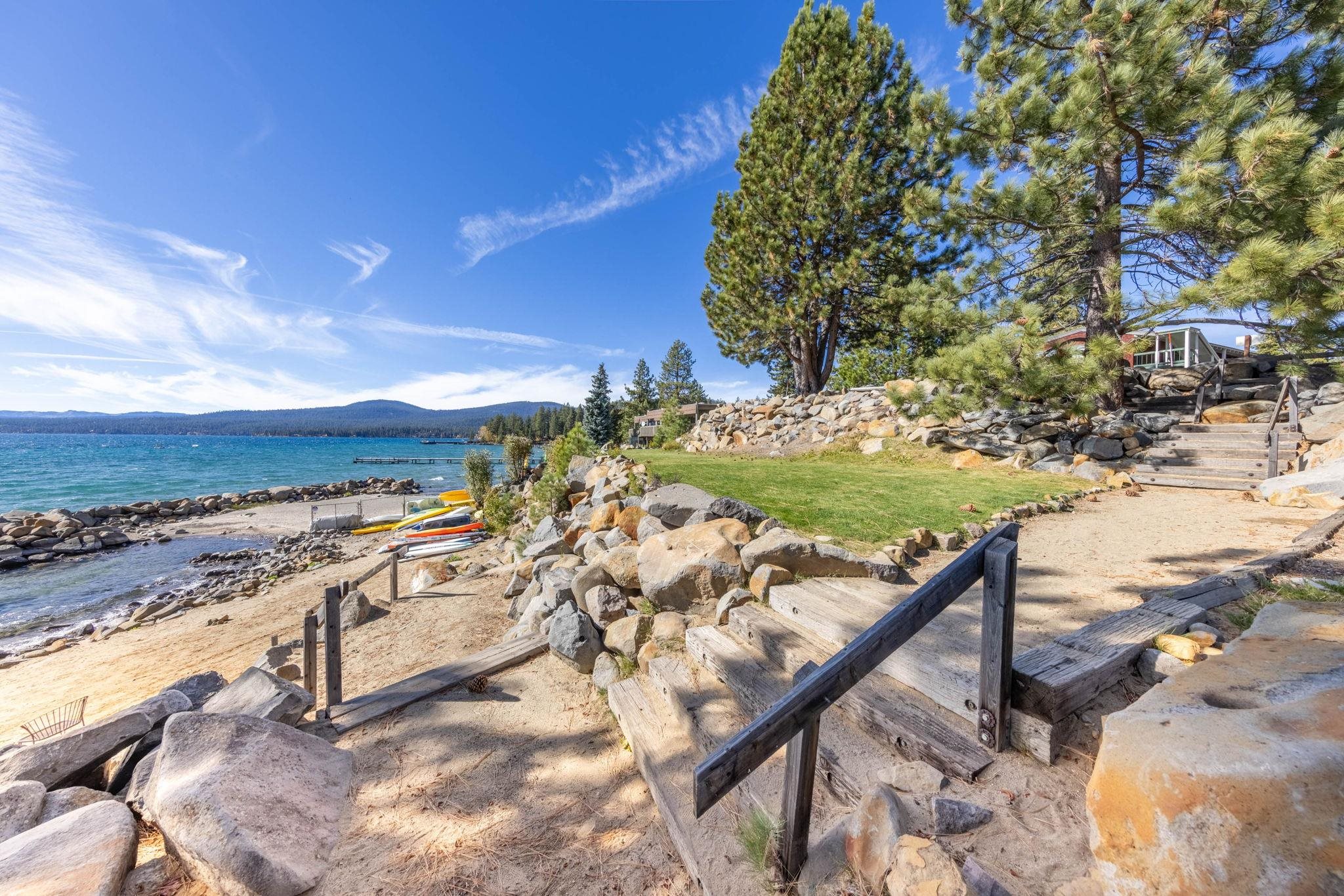 7610 North Lake Boulevard 30