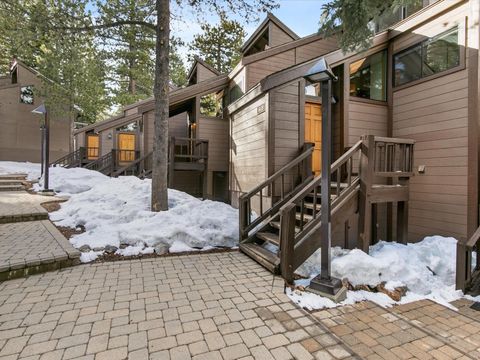 6138 Feather Ridge Truckee CA 96161