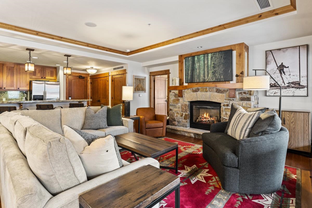 8001 Northstar Drive 414 March Wk. 4 - Share 8