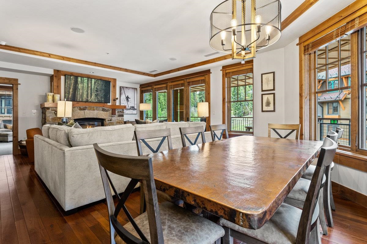 8001 Northstar Drive 414 March Wk. 4 - Share 8