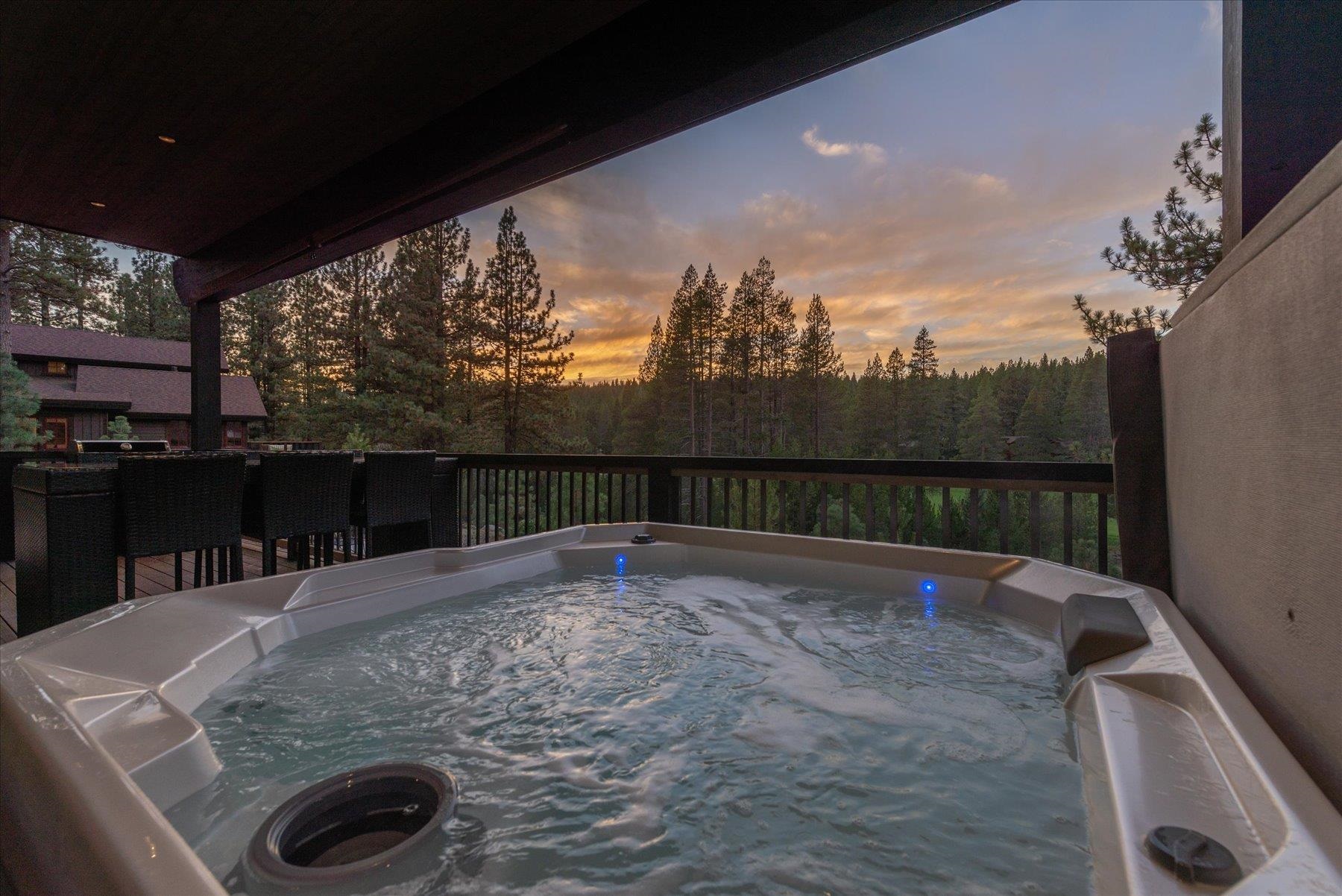 11102 Meek Court
