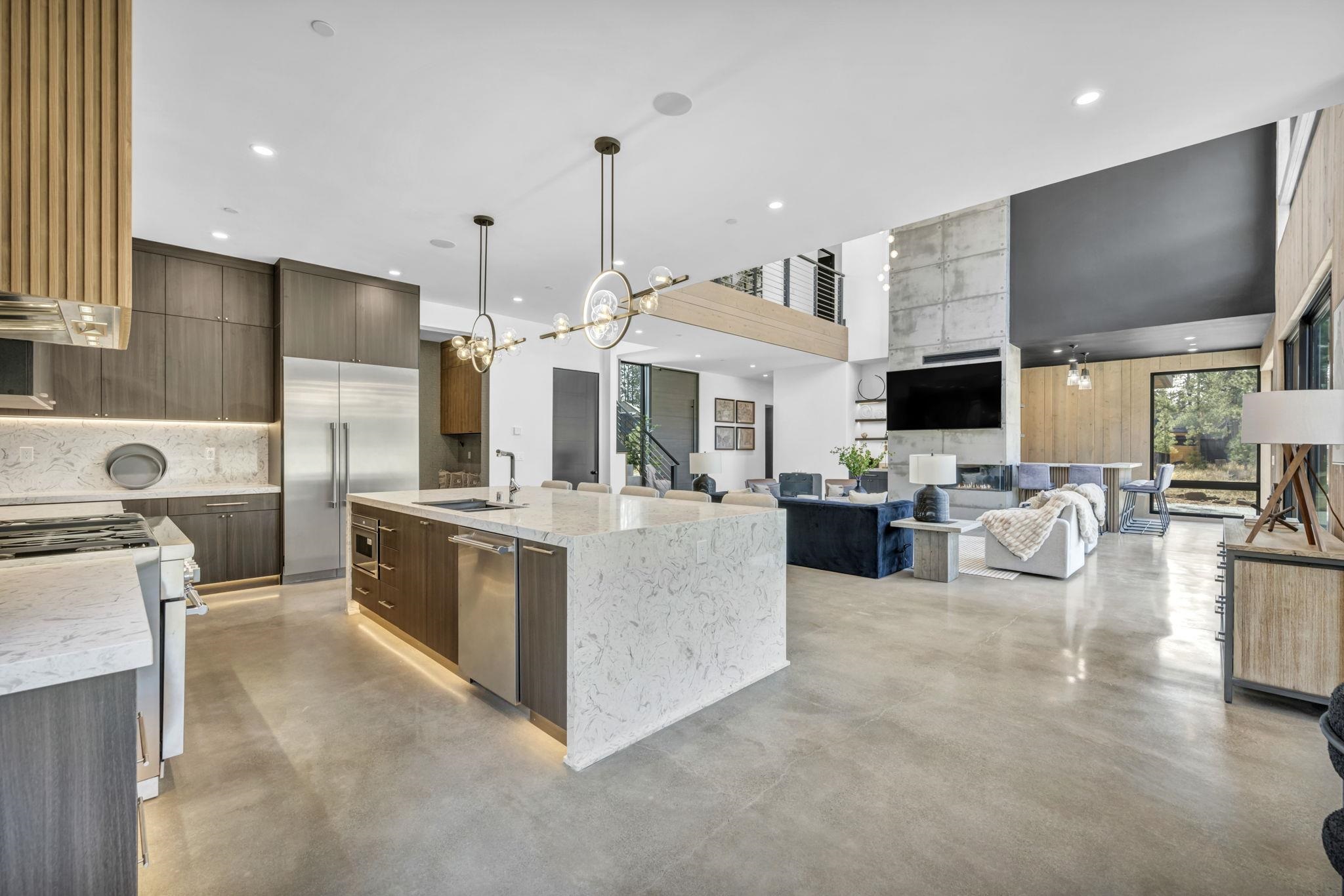 9185 Heartwood Drive