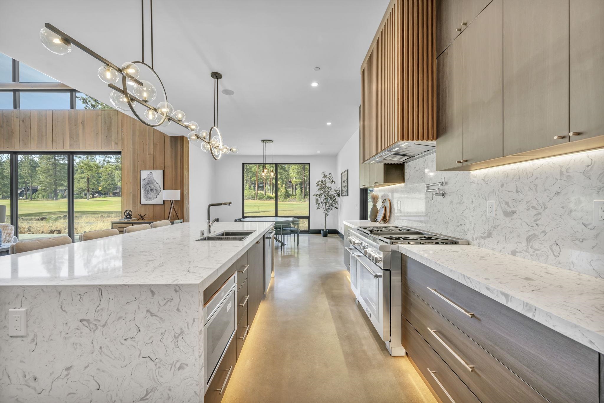 9185 Heartwood Drive