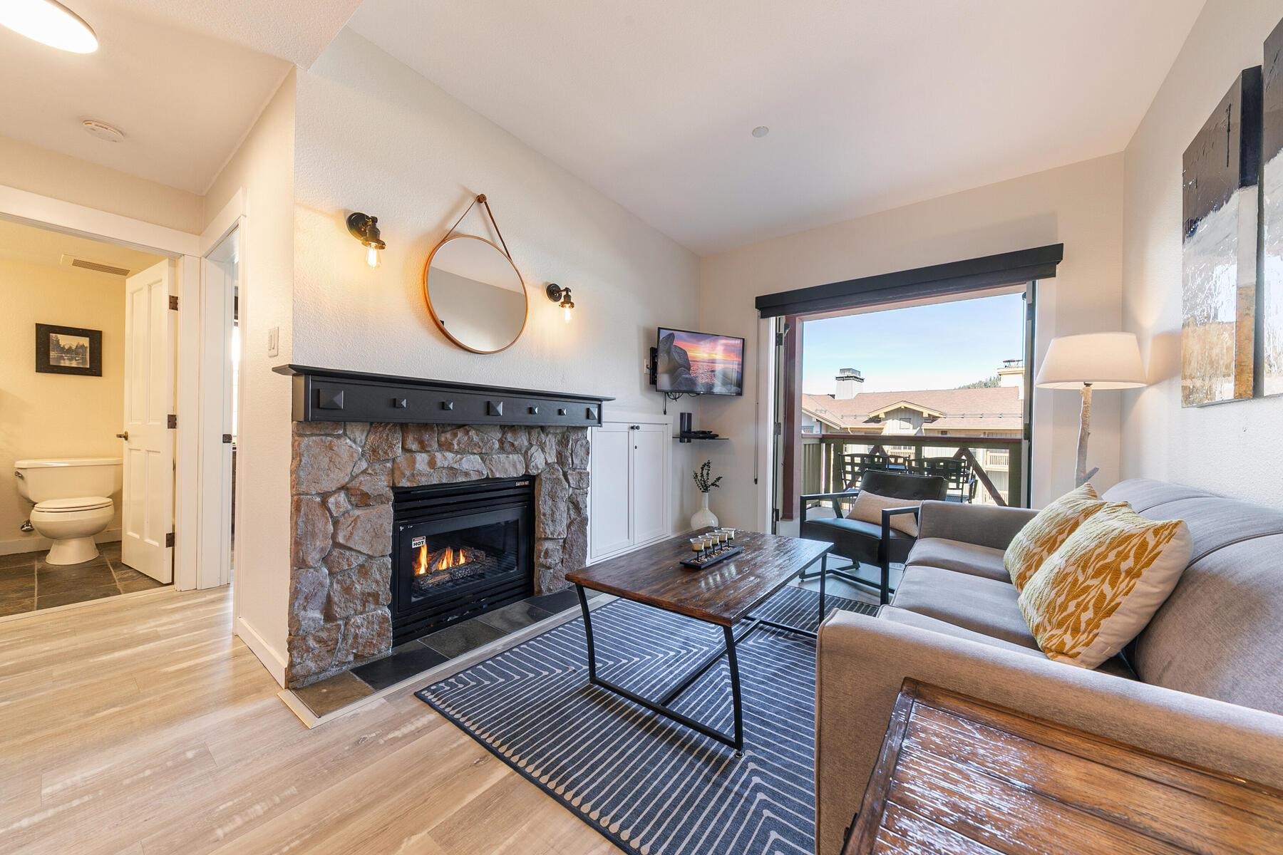 1880 Village South Road 442