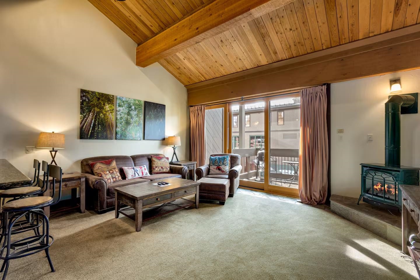 2000 North Village Drive 317