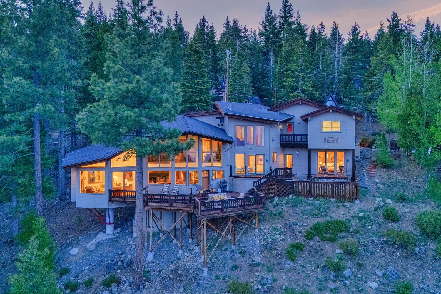 1865 Tahoe Park Heights Drive