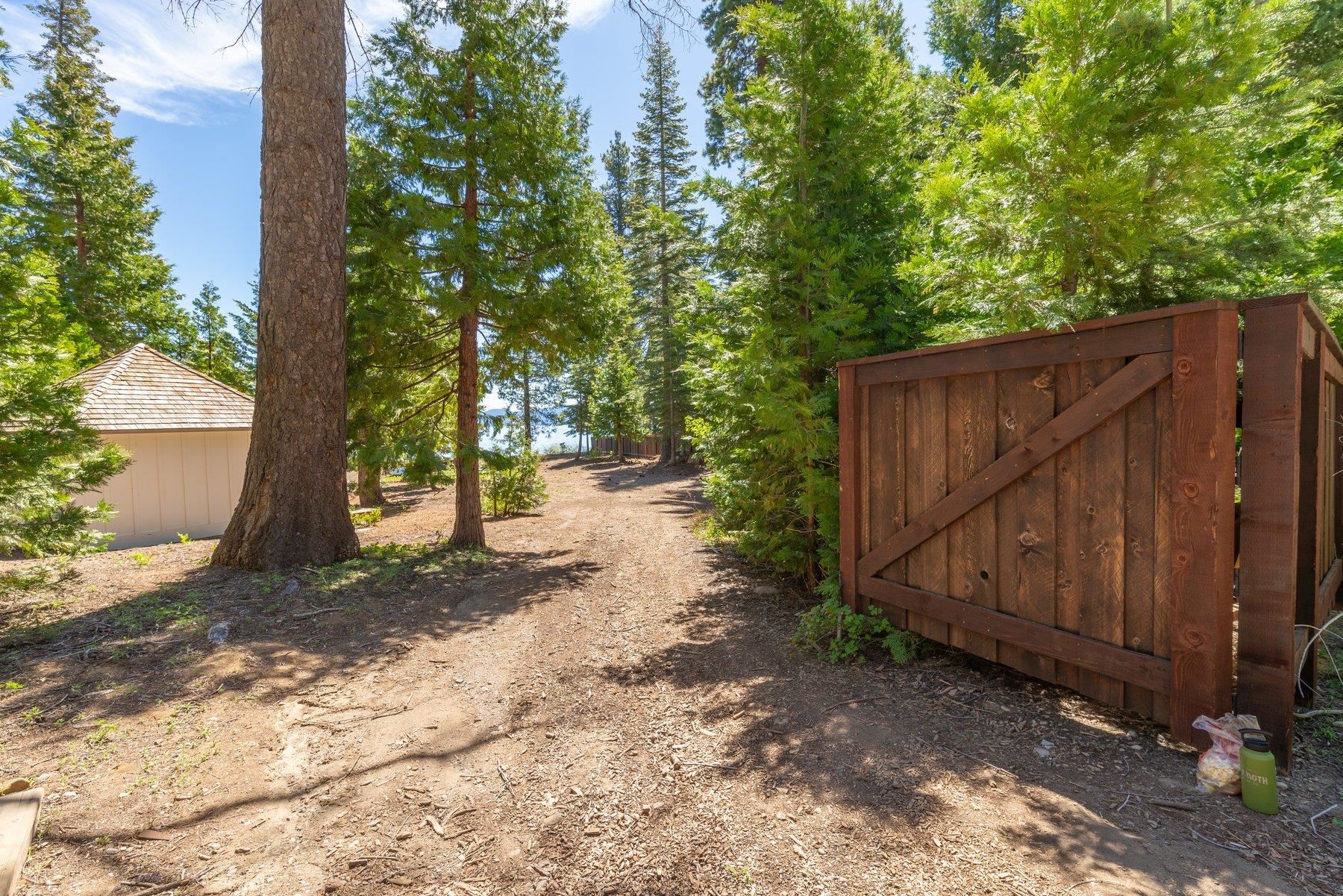 5010 West Lake Boulevard